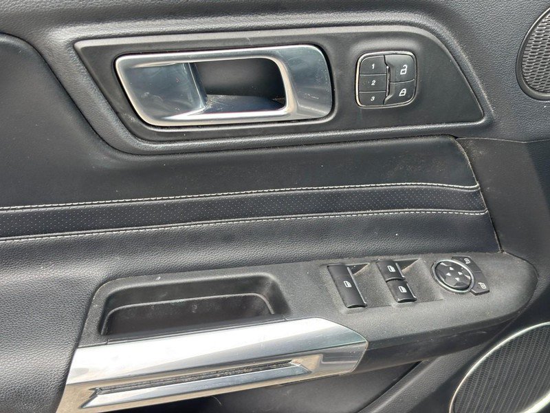 Used 2019 Ford Mustang GT Premium w/ GT Performance Package RWD image 16