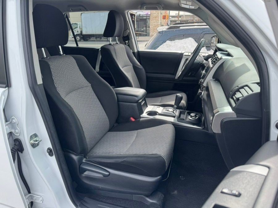 Used 2024 Toyota 4Runner SR5 image 9