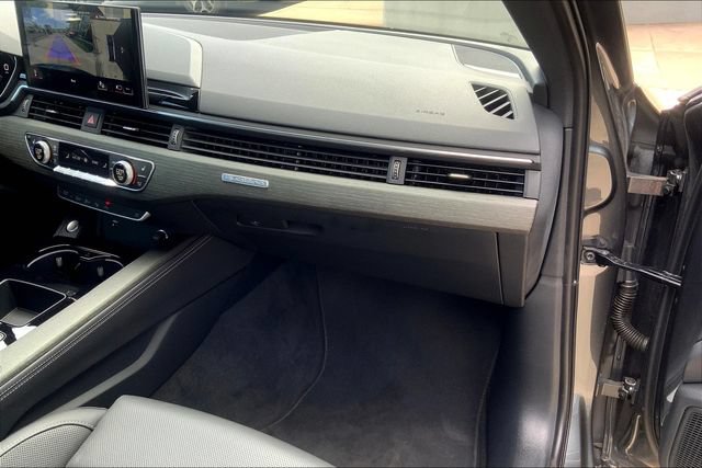 Used 2023 Audi A4 2.0T Prestige AWD/4WD image 16