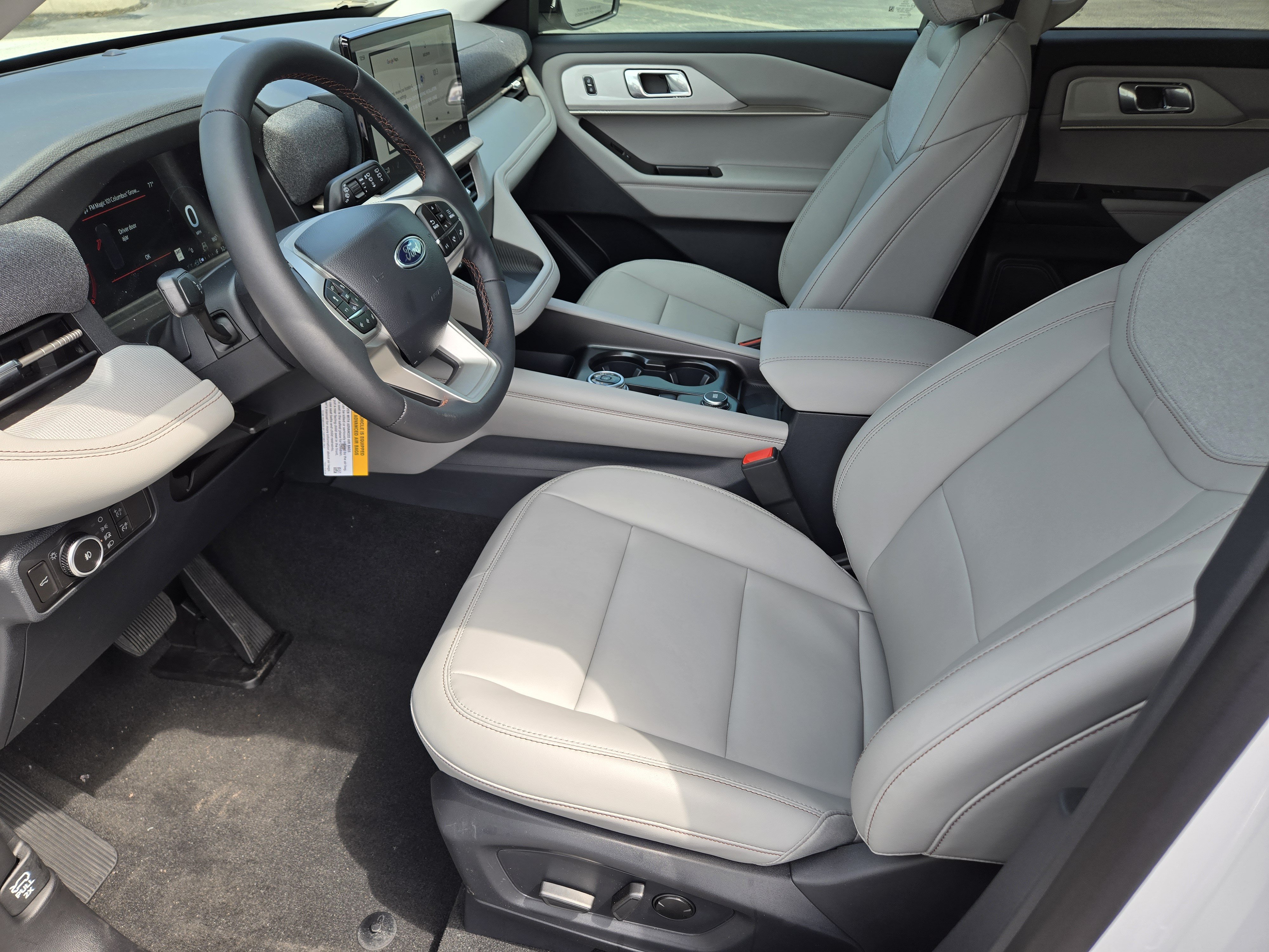 New 2026 Ford Explorer Active w/ Active Comfort Package RWD image 16