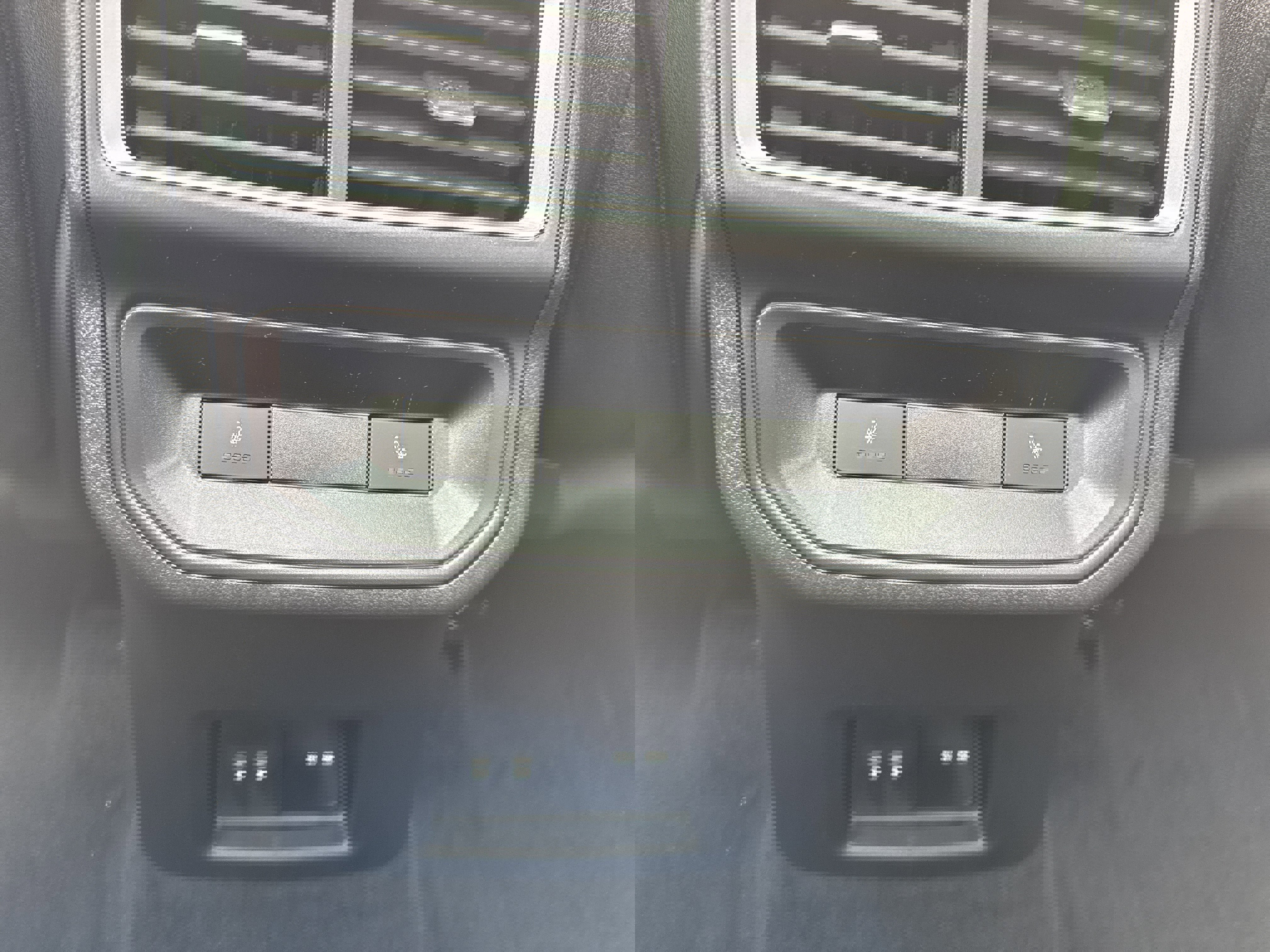 New 2026 Volkswagen Atlas Cross Sport SEL image 24