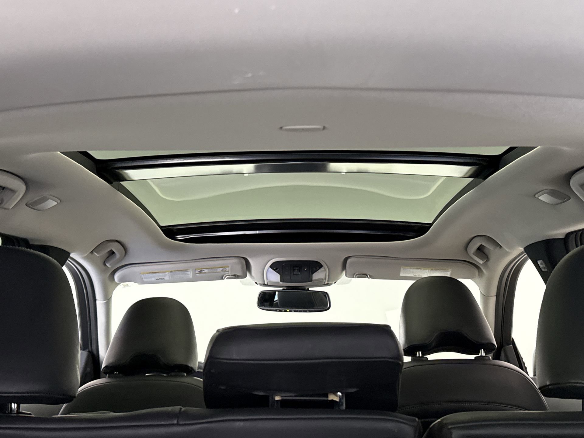 Used 2019 INFINITI QX50 Luxe AWD/4WD image 17