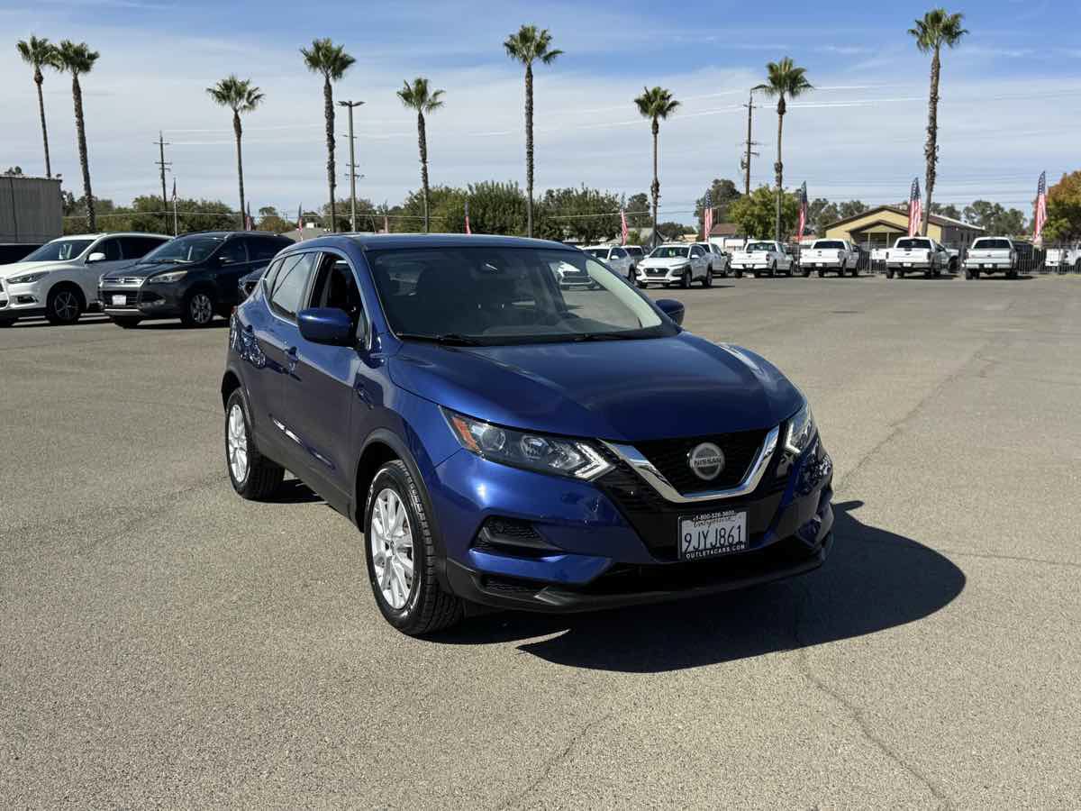 Used 2021 Nissan Rogue Sport S AWD/4WD image 3
