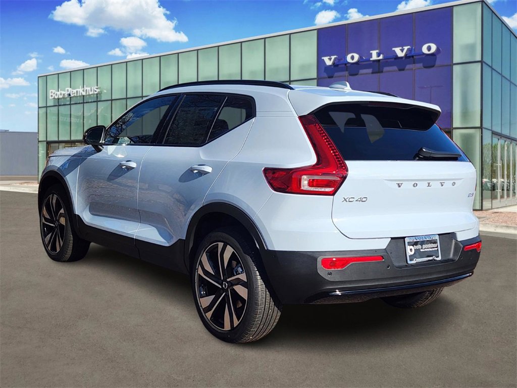 New 2026 Volvo XC40 B5 Ultra w/ Climate Package image 5