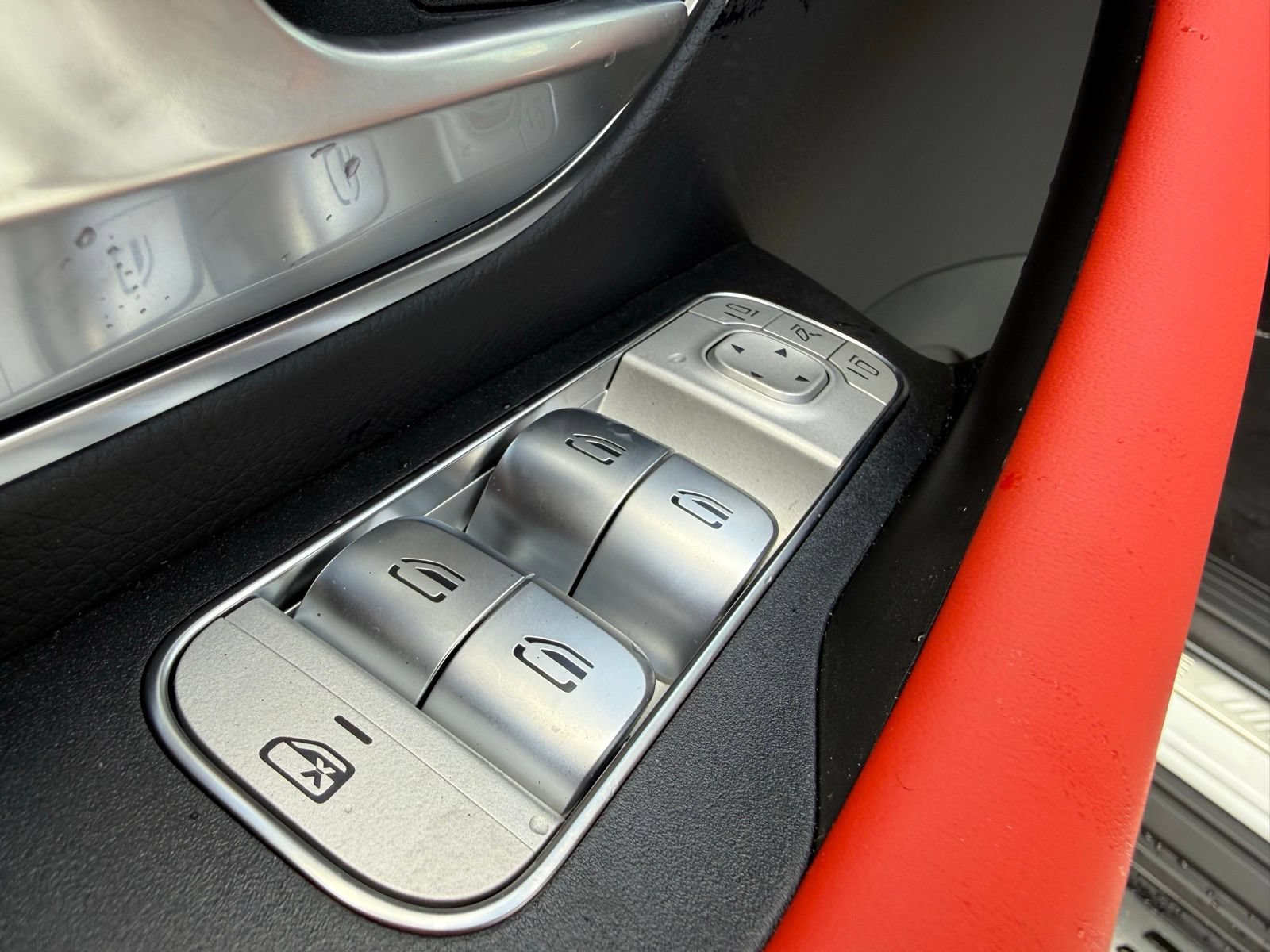 New 2026 Mercedes-Benz GLE 53 AMG 4MATIC Coupe image 19