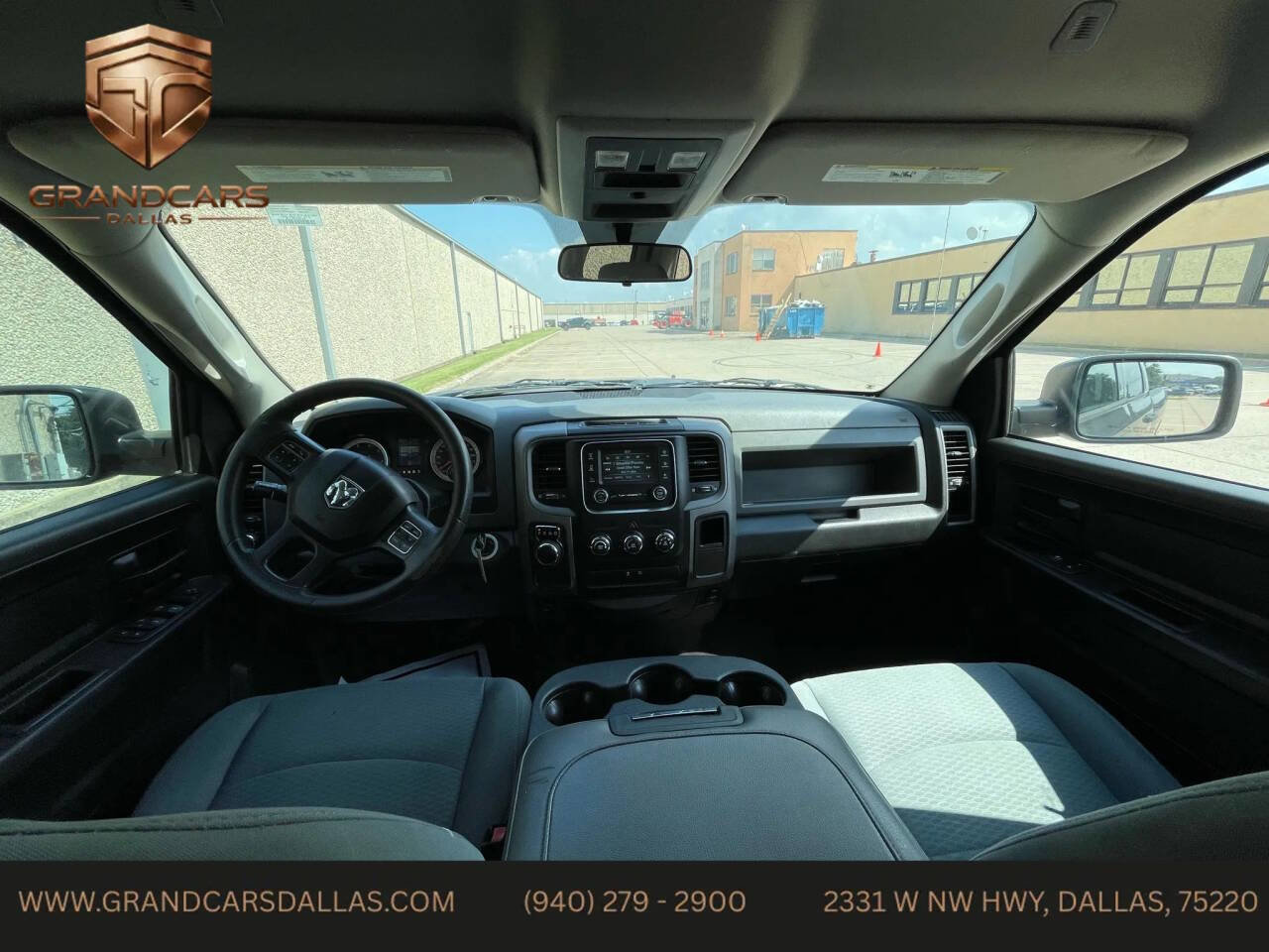 Used 2017 RAM 1500 Express image 11