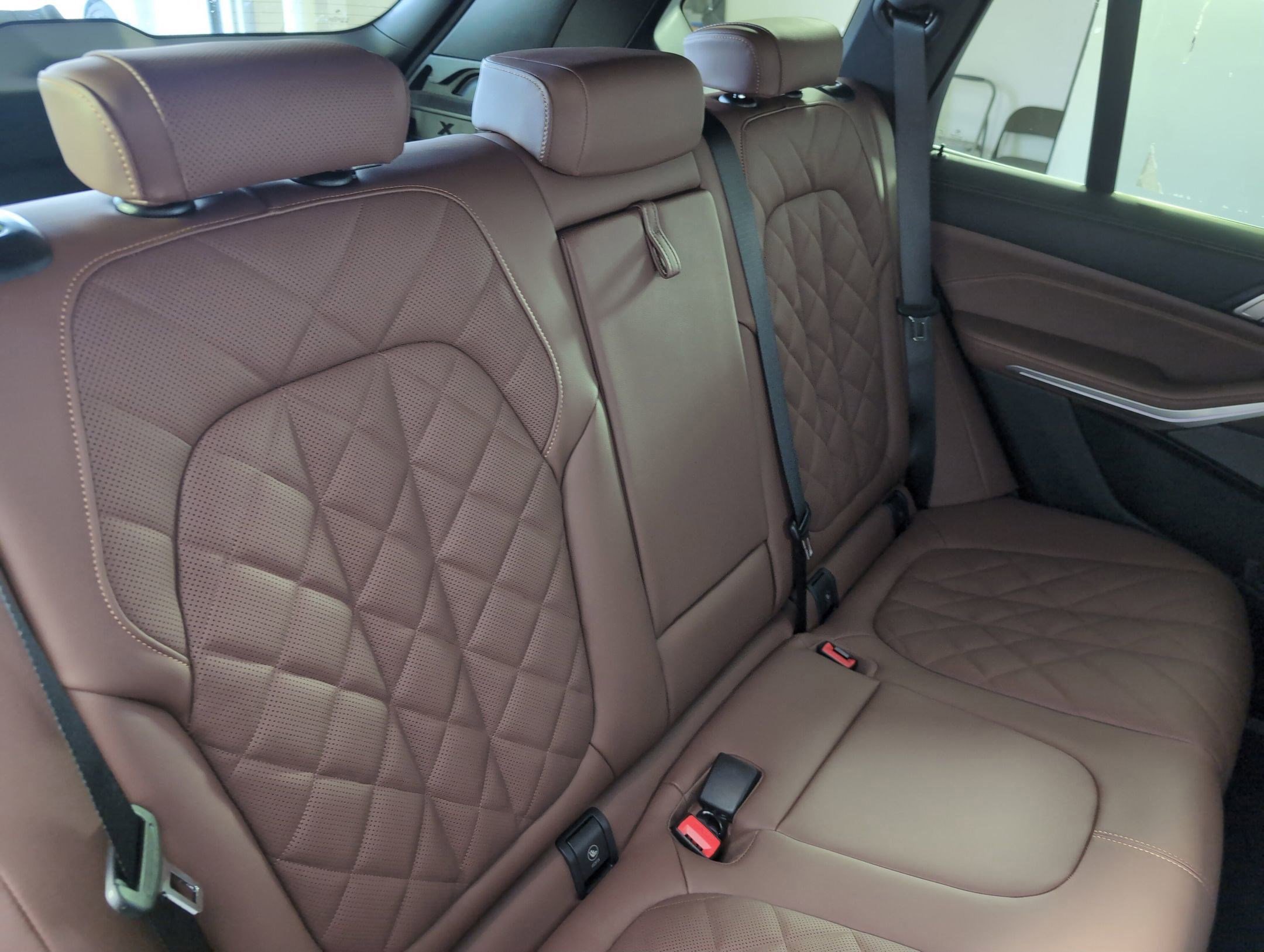 Used 2026 BMW X5 sDrive40i w/ Premium Package image 31