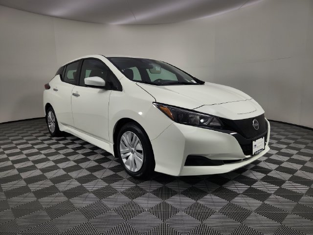Used 2025 Nissan Leaf S FWD image 7