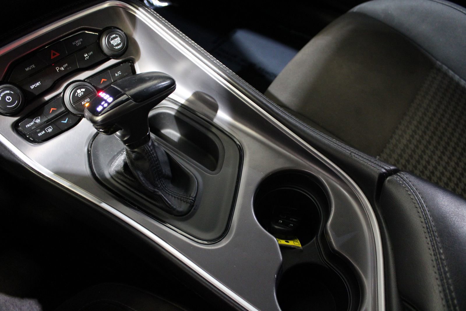 Used 2020 Dodge Challenger R/T RWD image 30