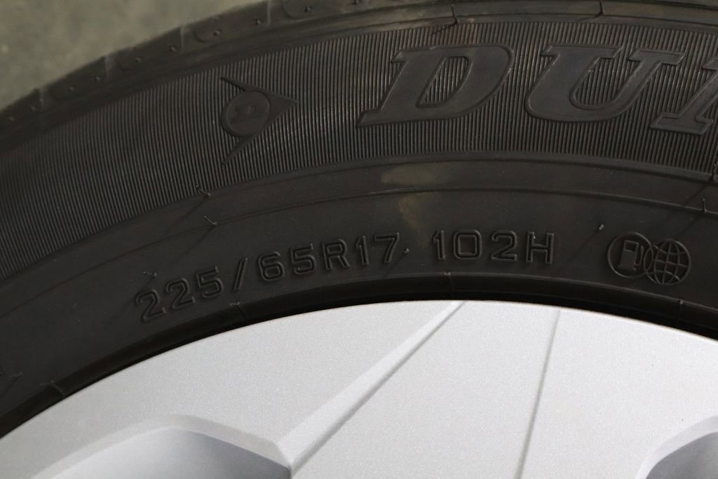 Used 2025 Toyota RAV4 LE FWD image 39