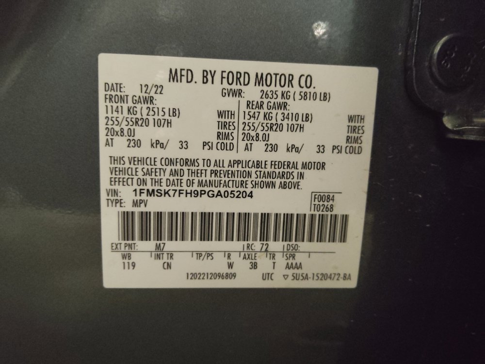 Used 2023 Ford Explorer Limited w/ Equipment Group 301A RWD image 33