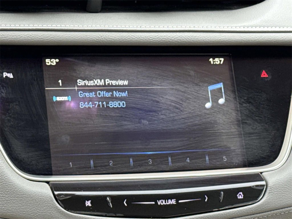 Used 2017 Cadillac XT5 Luxury w/ LPO, Wheel Lock Package image 22