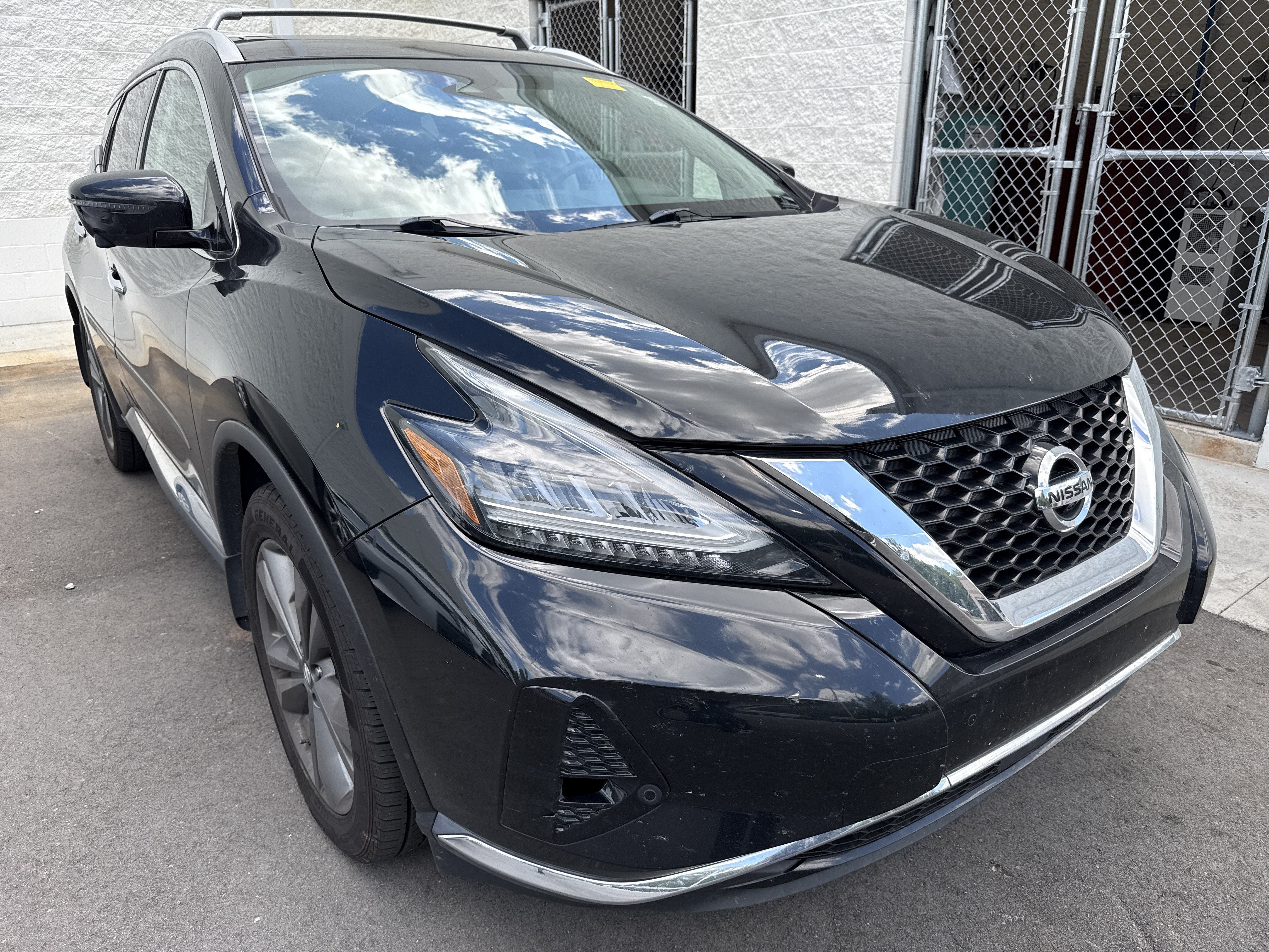 Used 2019 Nissan Murano Platinum AWD/4WD image 2