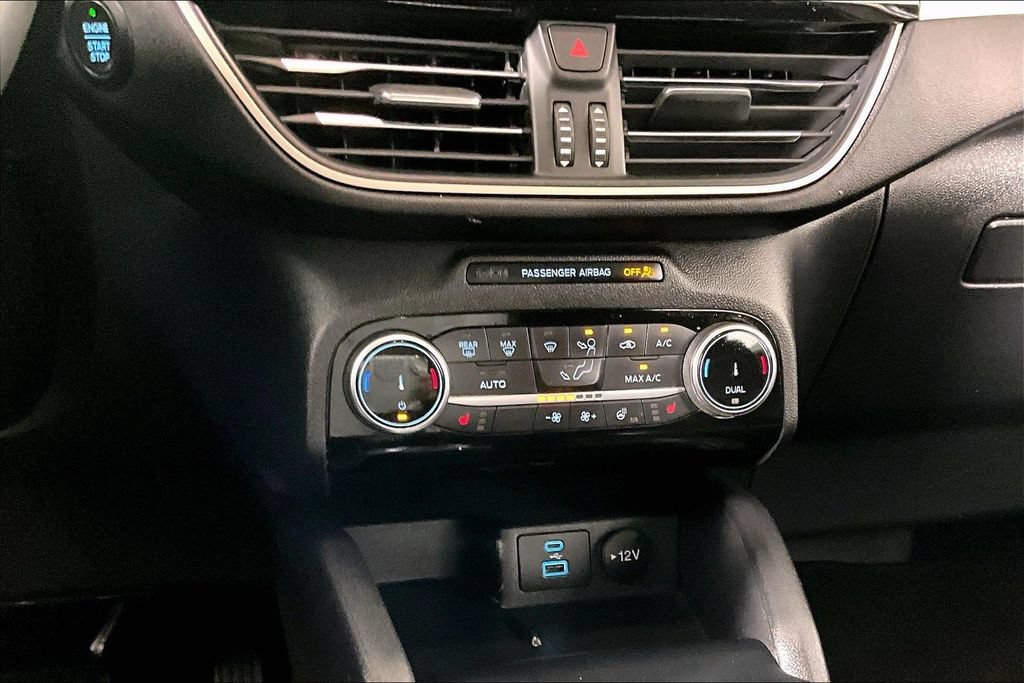 Used 2022 Ford Escape SEL w/ Technology Package AWD/4WD image 7