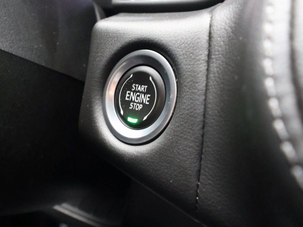 Certified 2022 Chevrolet Tahoe Z71 w/ Luxury Package image 21