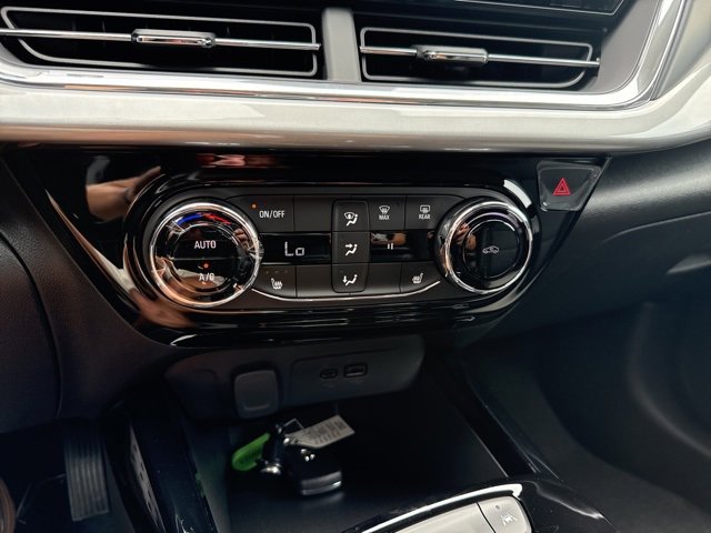 New 2026 Chevrolet Trax LT w/ Driver Confidence Package image 28