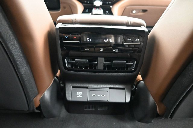 New 2026 Acura MDX w/ Technology Package FWD image 16