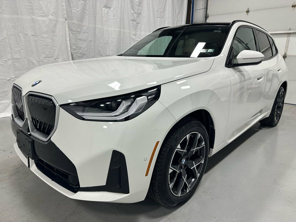 Used 2025 BMW X3 xDrive30i w/ M Sport Package image 3
