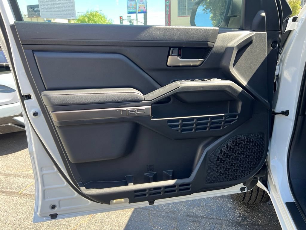 New 2026 Toyota Tacoma TRD Off-Road w/ TRD Off Road Premium Package AWD/4WD image 37