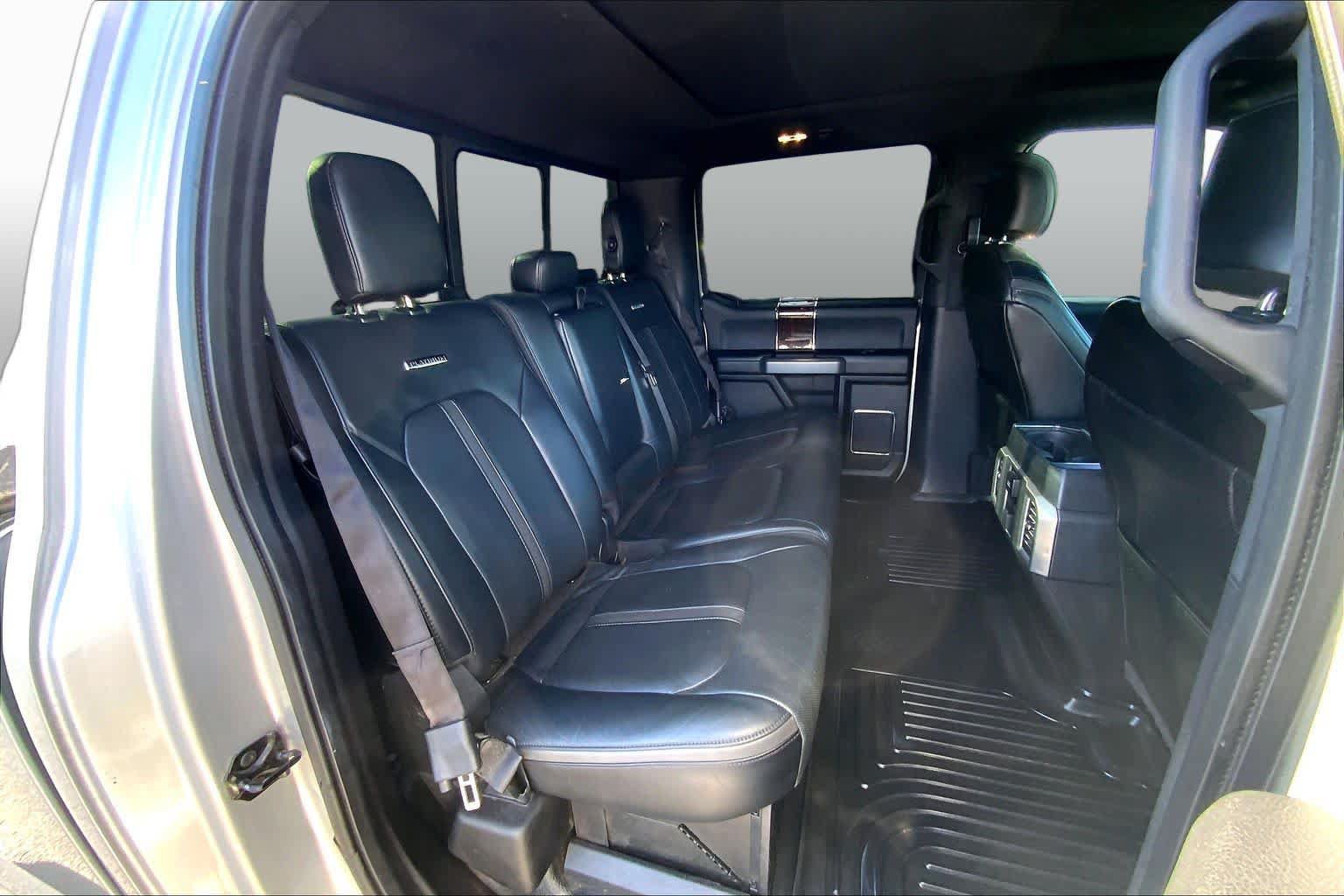 Used 2017 Ford F250 Platinum w/ Platinum Ultimate Package AWD/4WD image 20