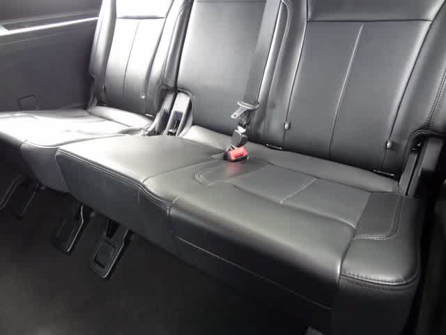 Certified 2024 Ford Expedition XLT AWD/4WD image 9