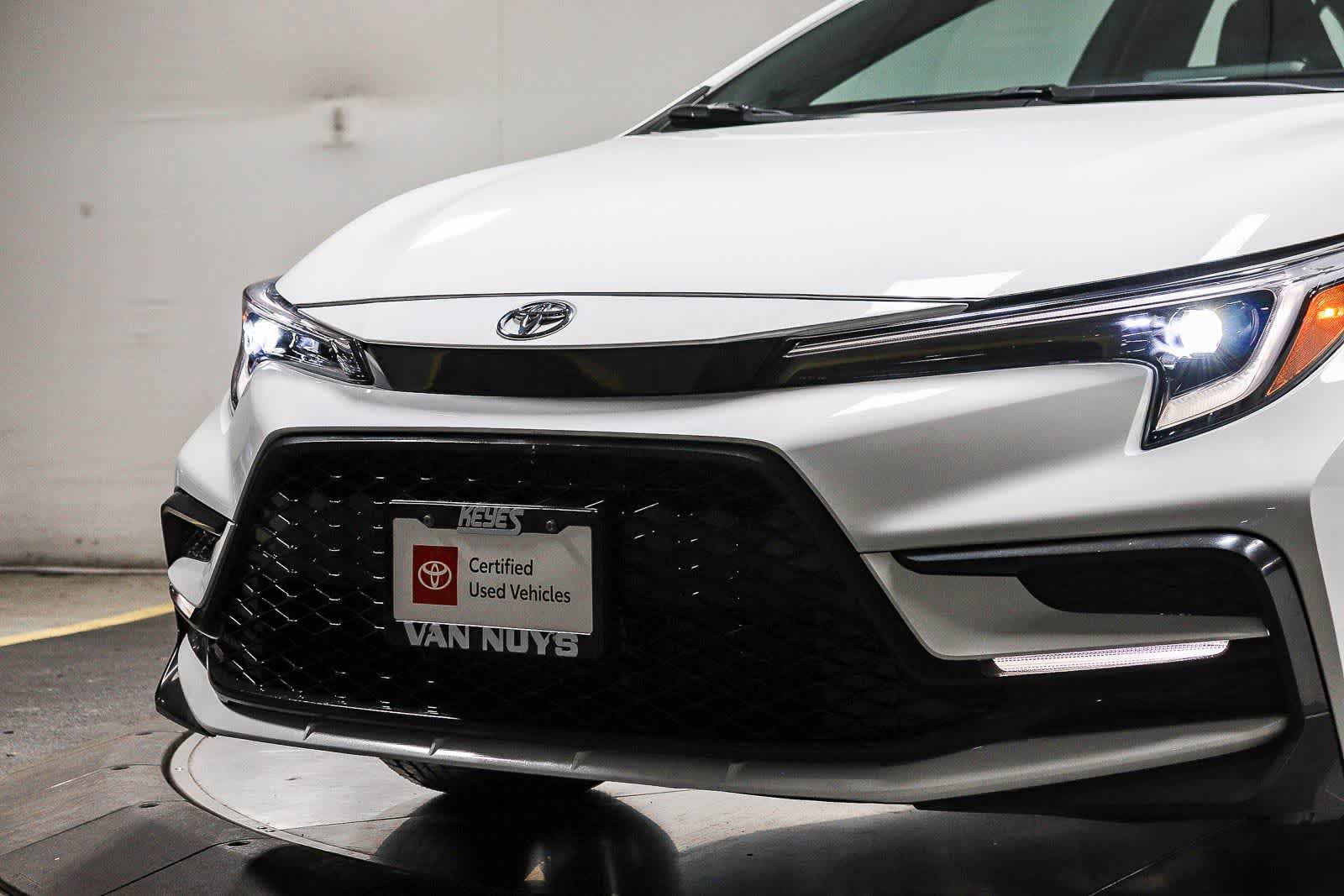 Certified 2024 Toyota Corolla SE FWD image 9