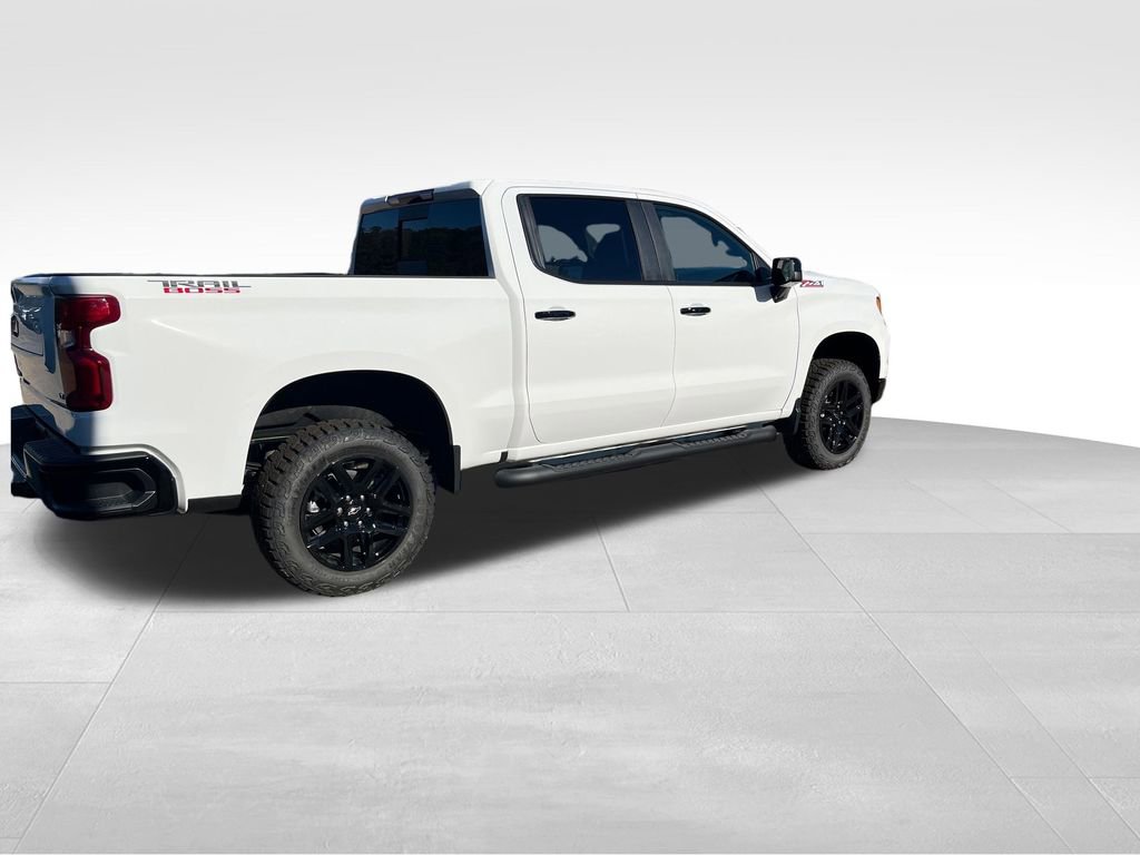 New 2026 Chevrolet Silverado 1500 LT Trail Boss w/ Convenience Package II image 3