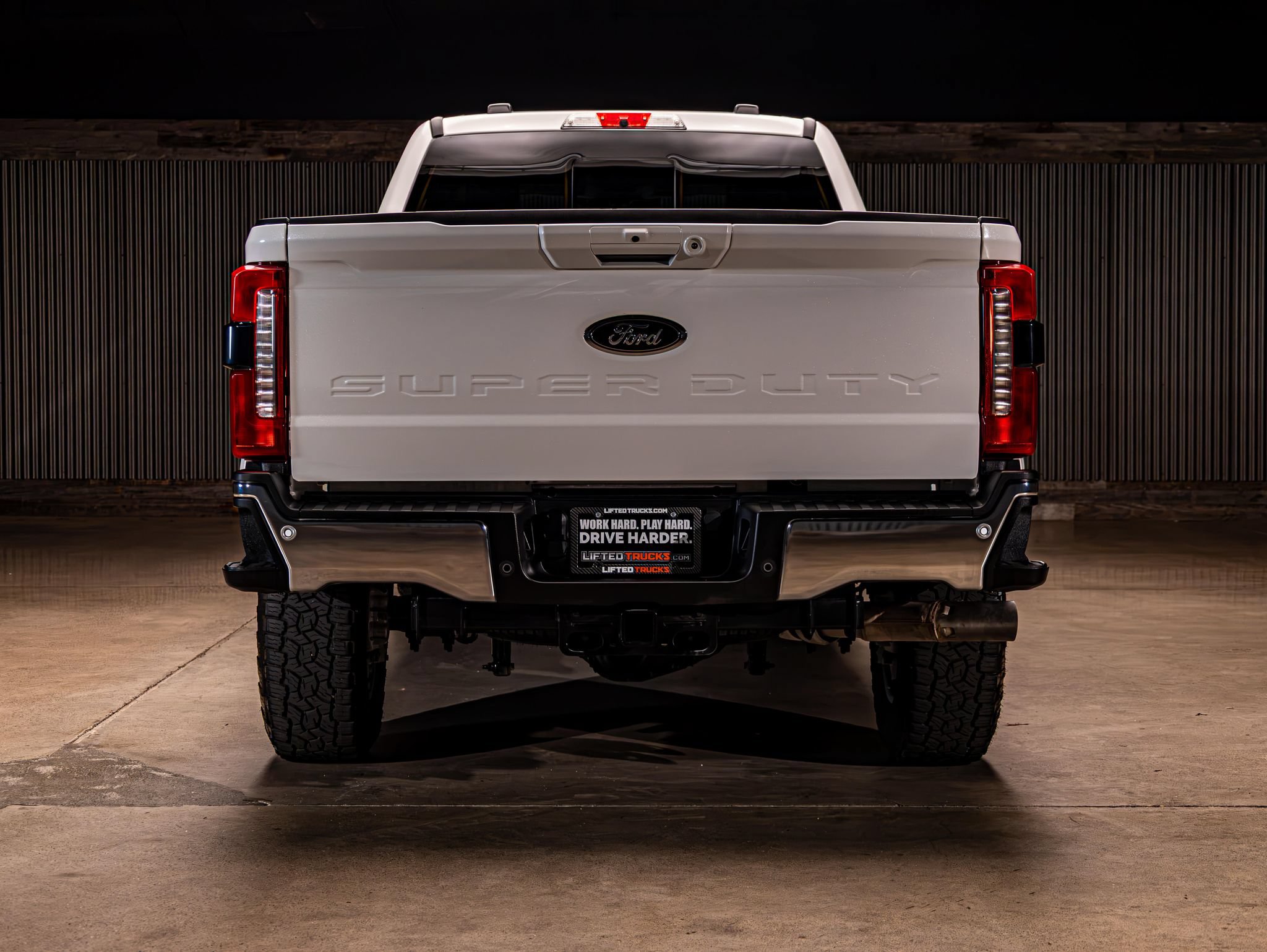 Used 2025 Ford F350 Lariat w/ Lariat Ultimate Package AWD/4WD image 8
