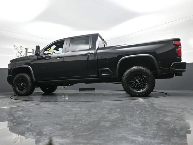 New 2026 Chevrolet Silverado 2500 ZR2 w/ LPO, Dark Essentials Package AWD/4WD image 33