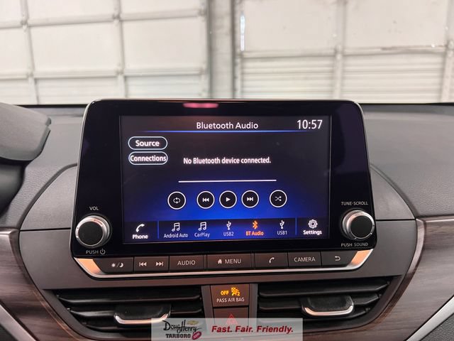 Used 2025 Nissan Altima 2.5 SV FWD image 45