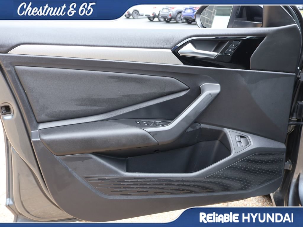 Used 2021 Volkswagen Jetta R-Line FWD image 21