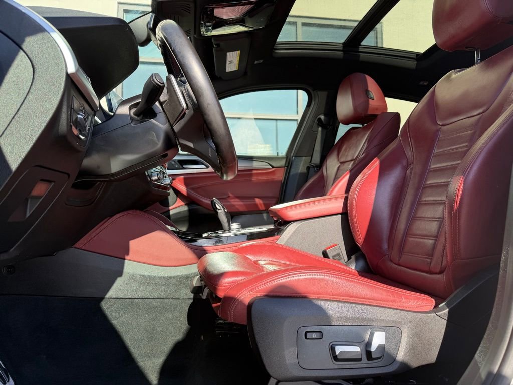 Used 2021 BMW X4 xDrive30i image 10