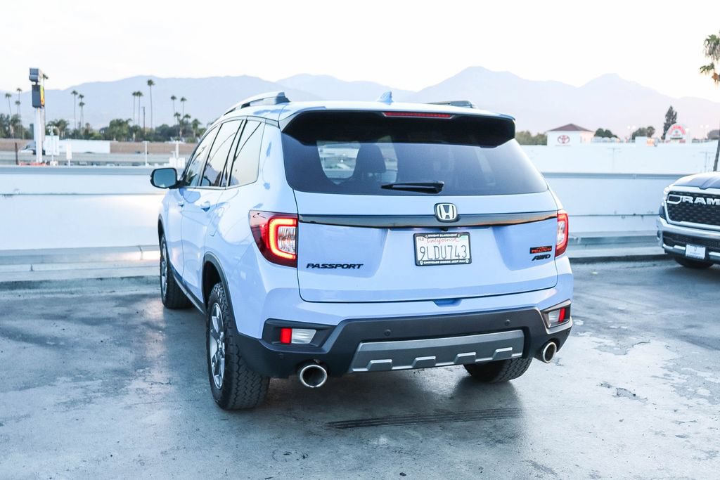 Used 2024 Honda Passport TrailSport image 6