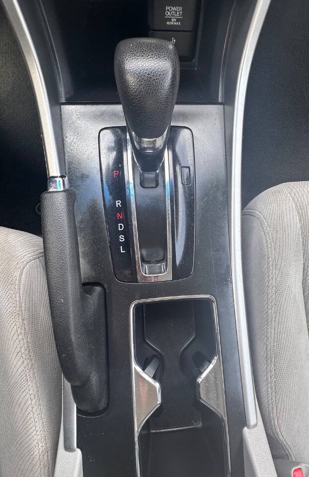 Used 2013 Honda Accord EX image 19