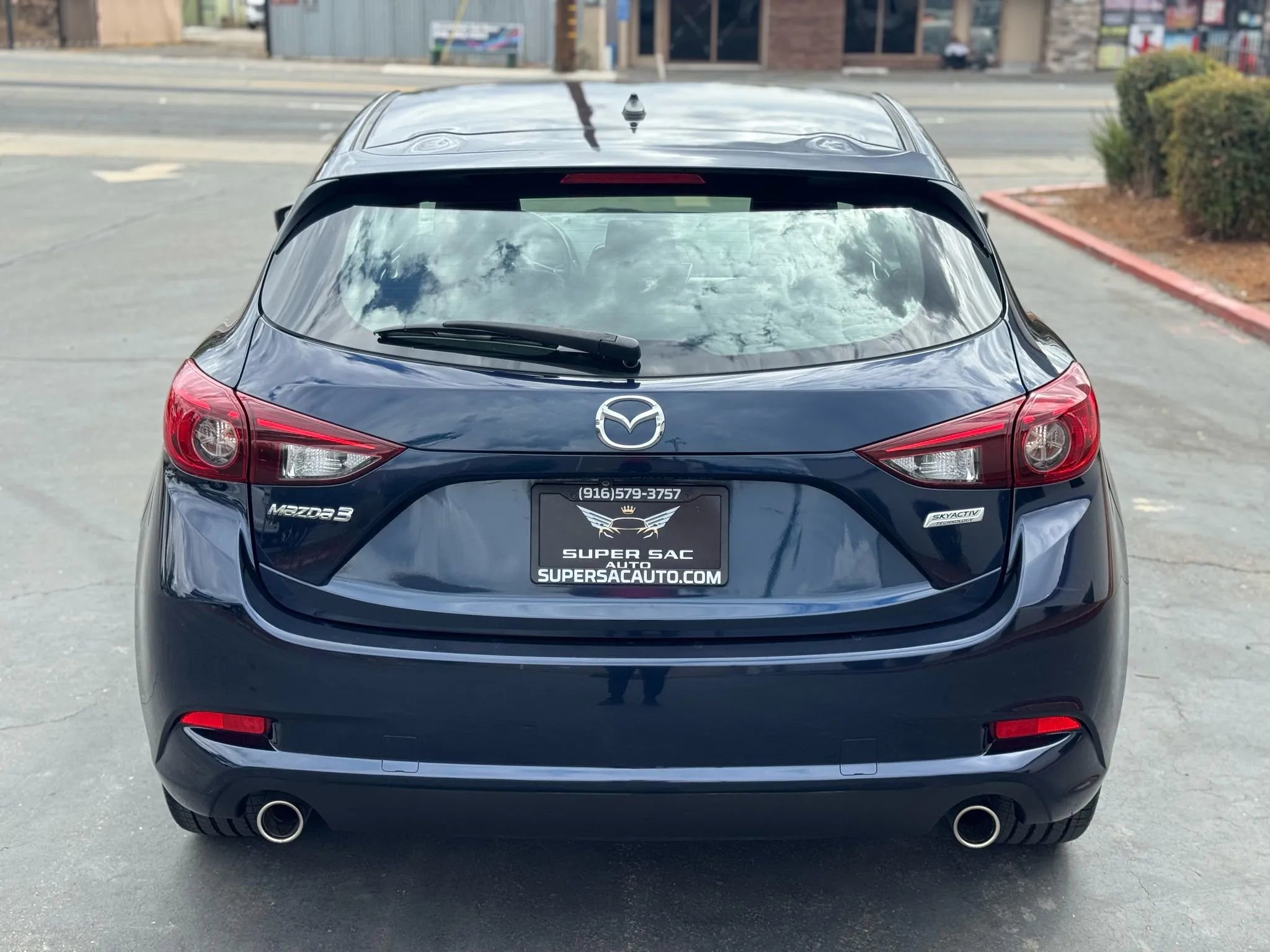 Used 2018 MAZDA MAZDA3 Touring image 5