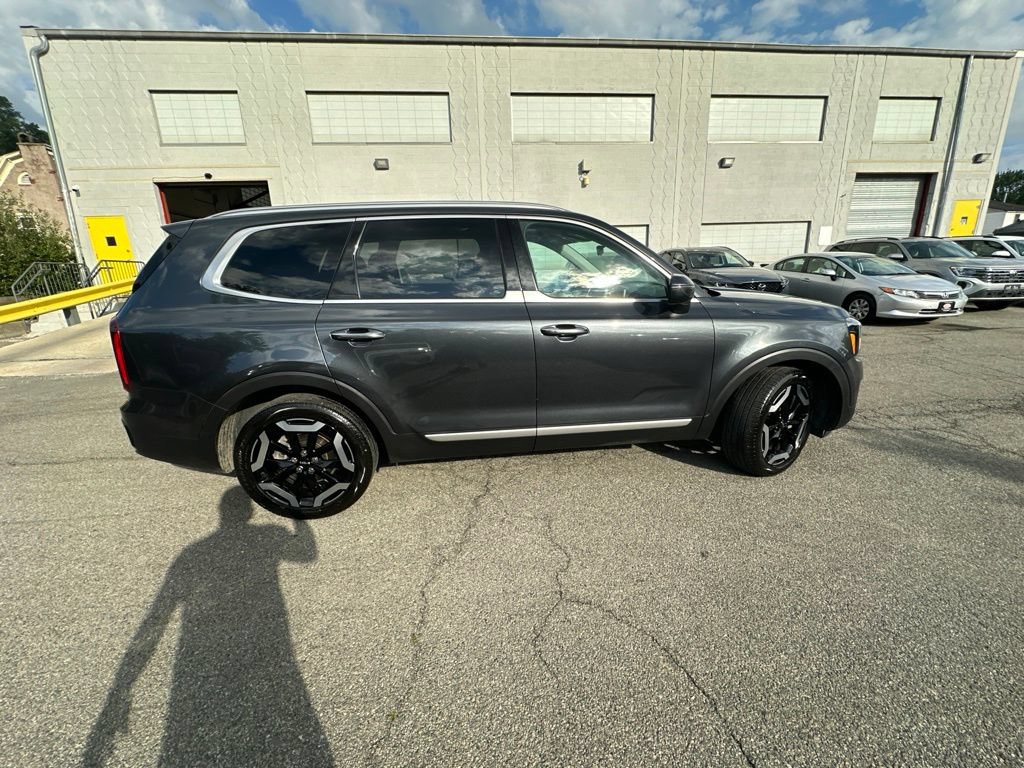 Used 2024 Kia Telluride S w/ S Sunroof Package AWD/4WD image 2