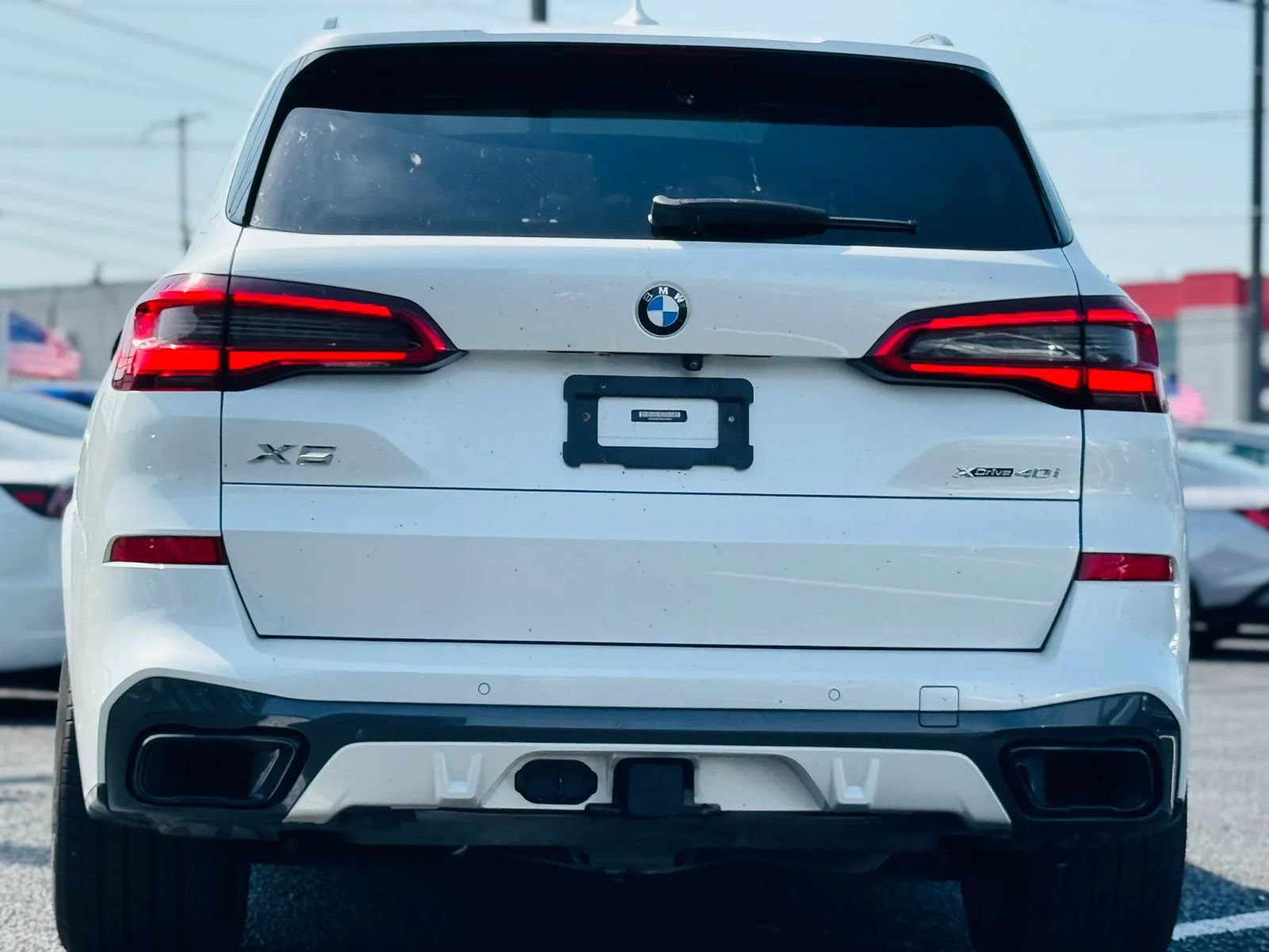 Used 2019 BMW X5 xDrive40i w/ M Sport Package AWD/4WD image 4