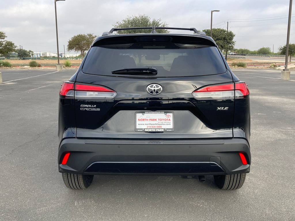 New 2026 Toyota Corolla Cross XLE w/ Convenience Package FWD image 6