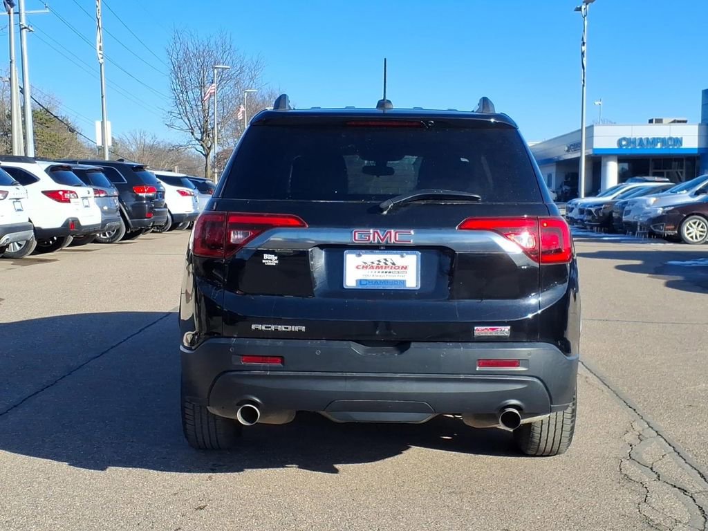 Used 2018 GMC Acadia SLE w/ Driver Alert Package I image 5