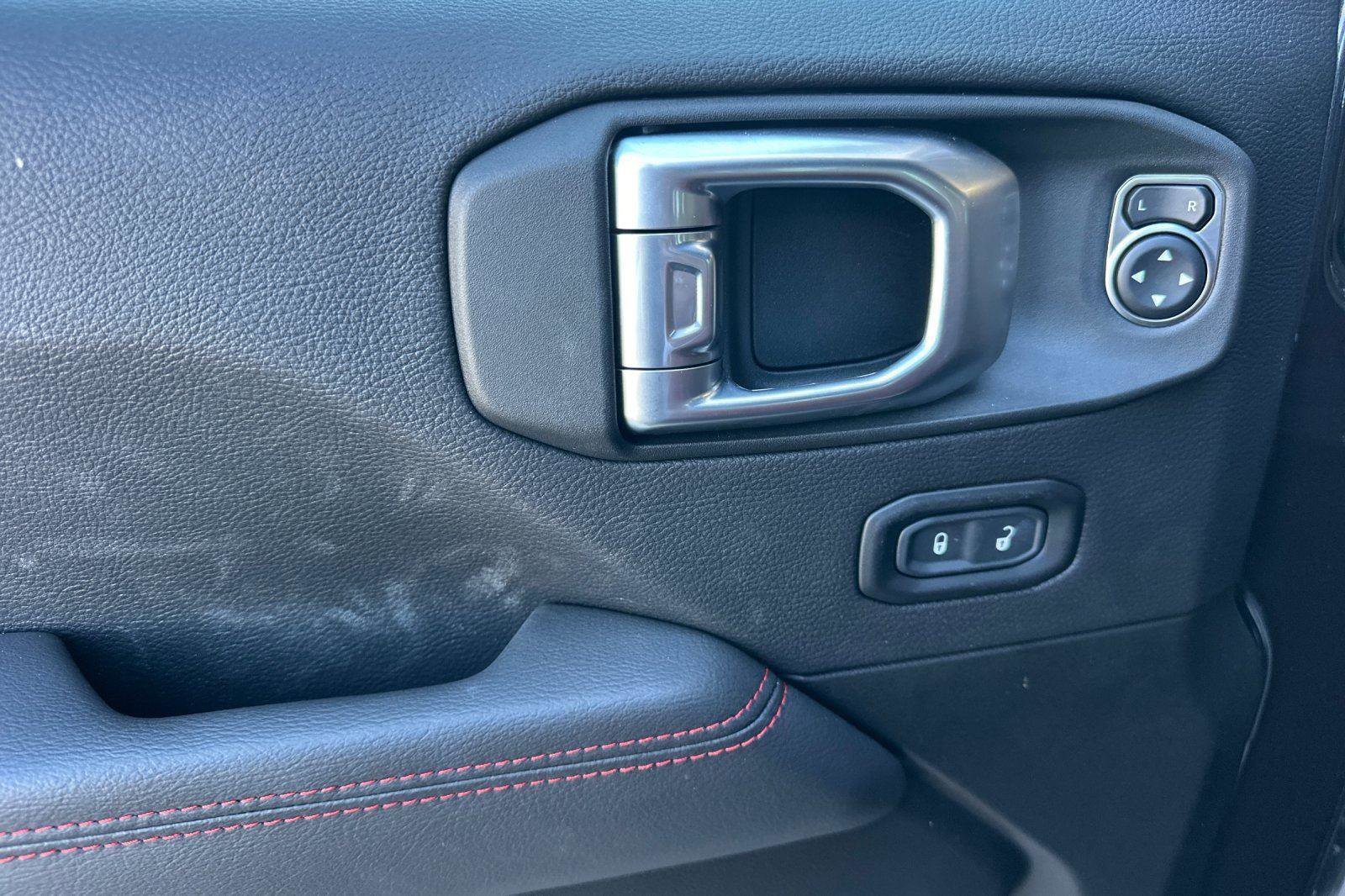 Used 2023 Jeep Wrangler Unlimited Rubicon 4xe image 8