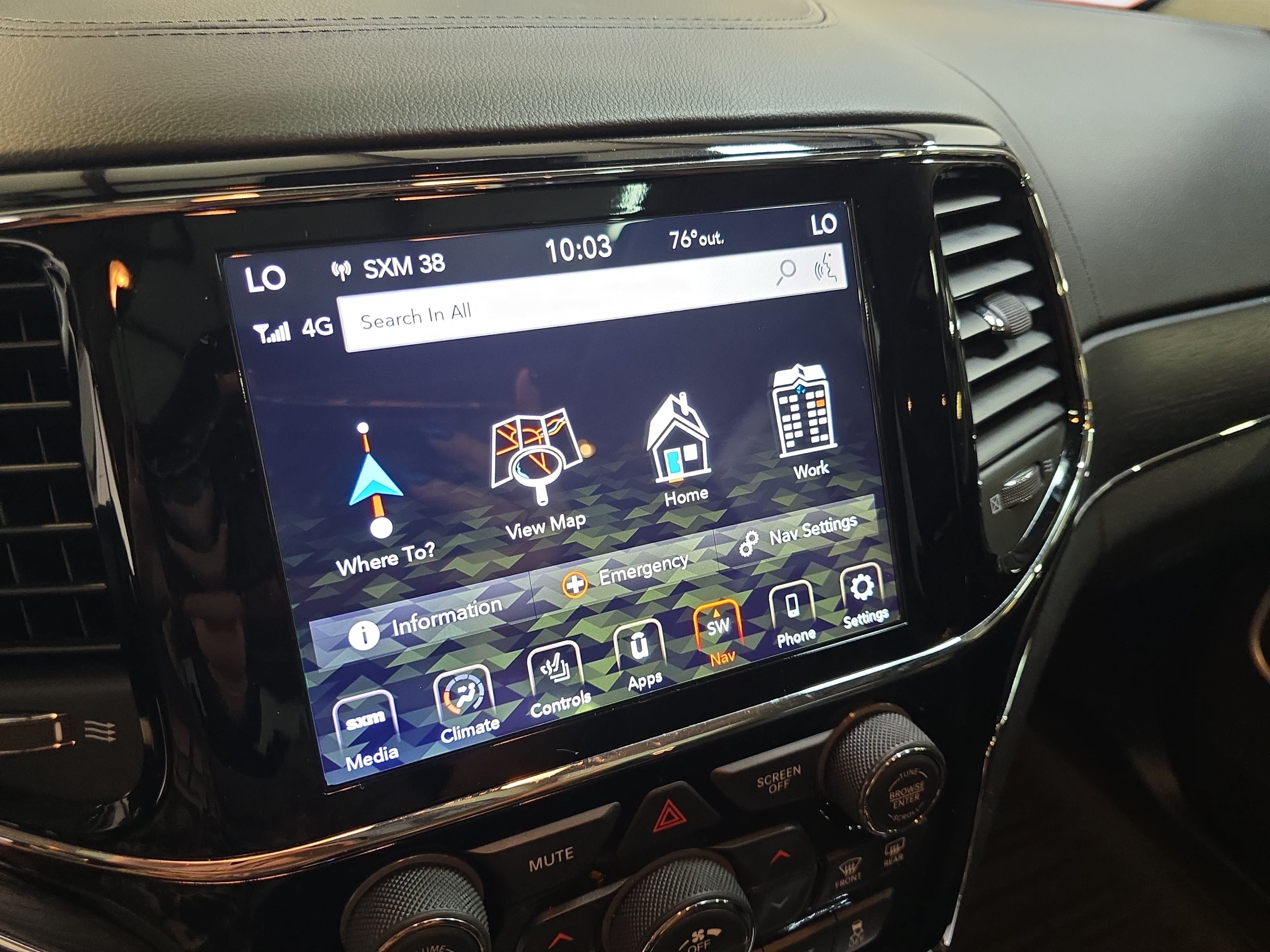 Used 2021 Jeep Grand Cherokee Summit AWD/4WD image 19