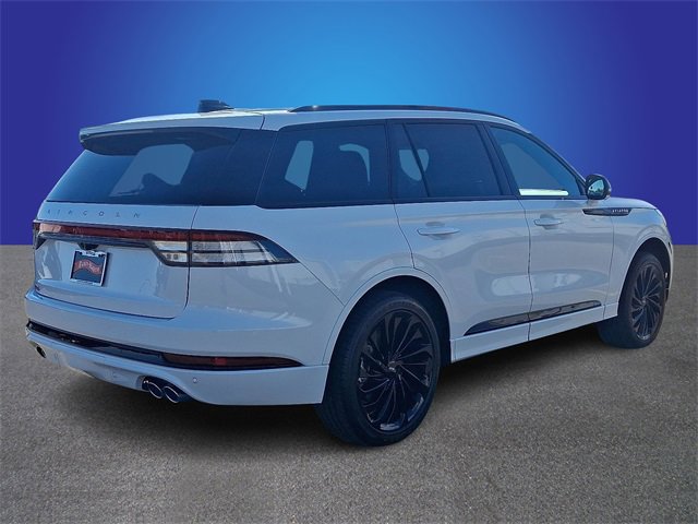 New 2026 Lincoln Aviator Reserve image 3