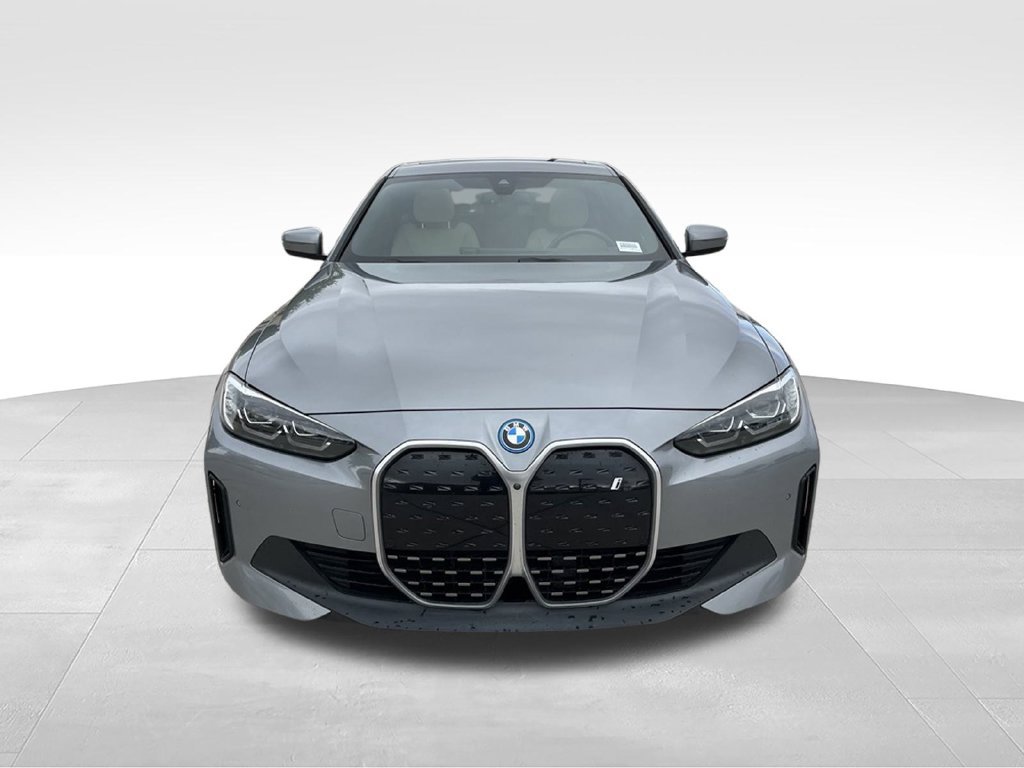 Used 2024 BMW i4 eDrive35 w/ Premium Package RWD image 4