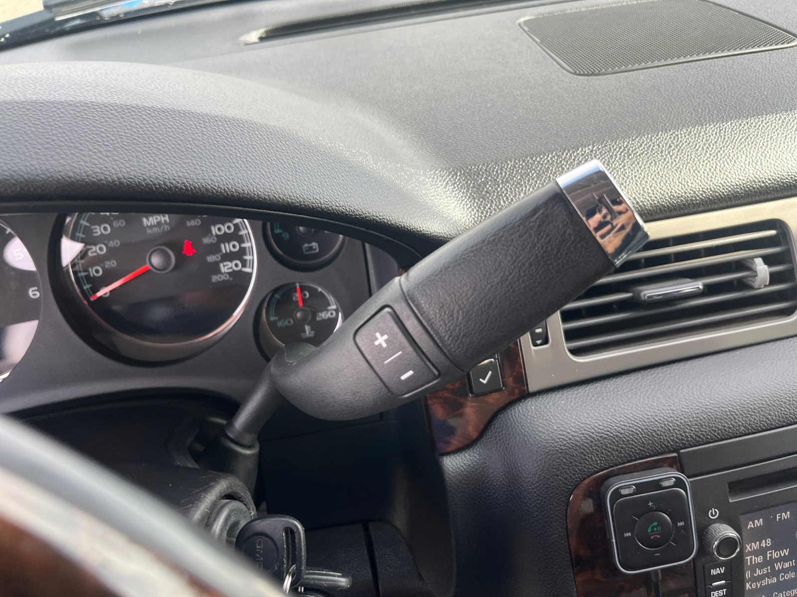 Used 2013 GMC Yukon Denali AWD/4WD image 11
