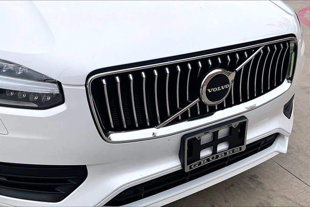 Used 2023 Volvo XC90 B5 Core w/ Climate Package image 38