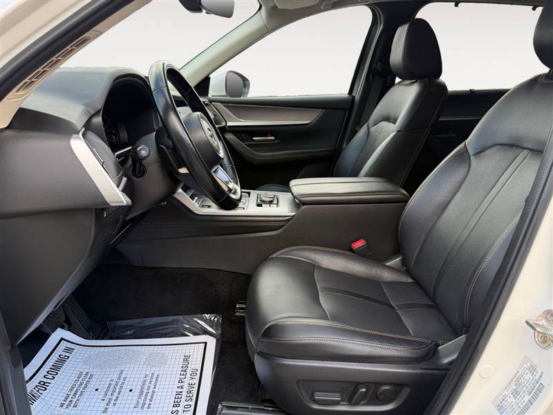 Used 2024 MAZDA CX-90 Plug-In Hybrid w/ Preferred AWD/4WD image 10