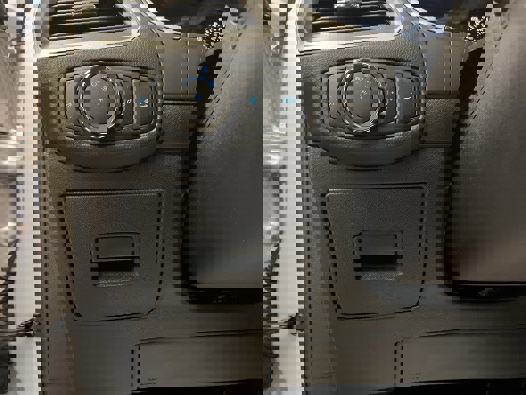 Used 2017 Ford Edge SEL w/ Equipment Group 201A image 12