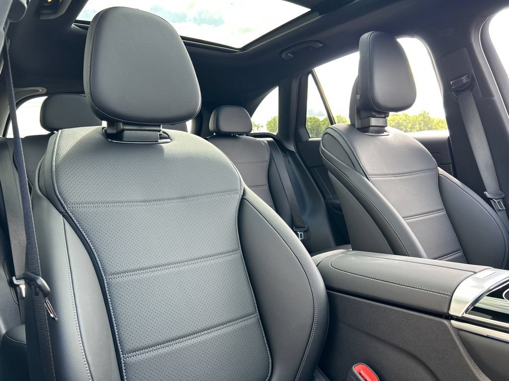 New 2027 Mercedes-Benz GLC 300 4MATIC image 26