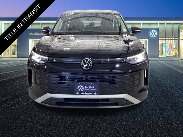 Used 2025 Volkswagen Tiguan SE w/ Panoramic Sunroof Package AWD/4WD image 5