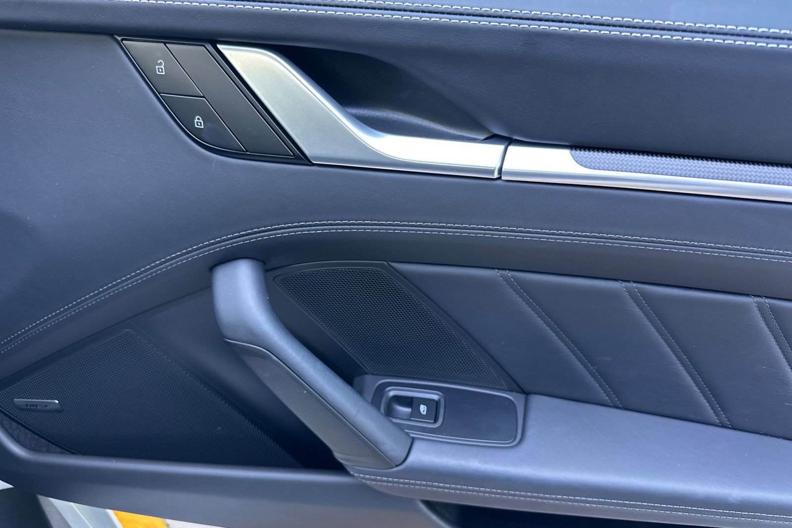 Certified 2024 Porsche 911 Carrera S RWD image 19